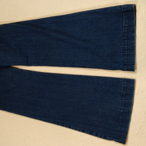 Farlow Wide Leg Bell Bottom Blue Jeans - Picture 8 of 11
